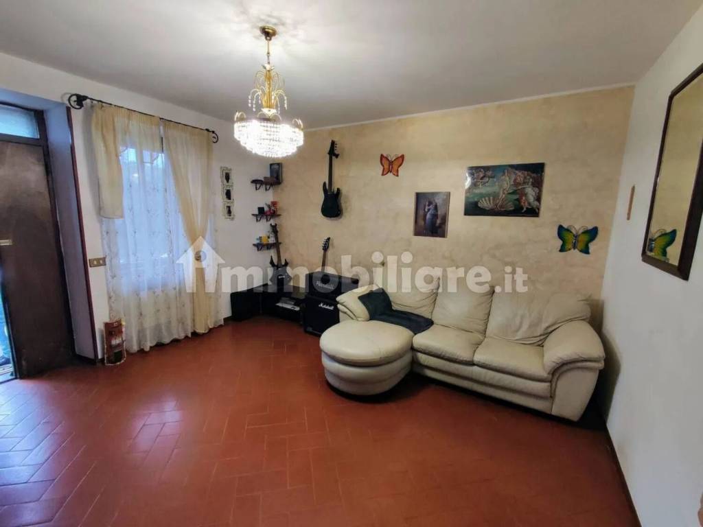 Casa indipendente a Amelia in Via Giuseppe Sinopoli - Foto 5