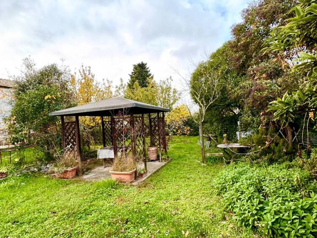 Villa a Amelia in Via Carlo Alberto, 38 - Foto 5