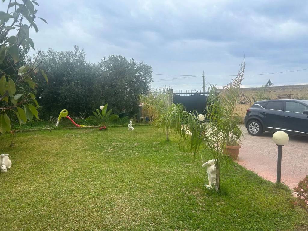 Villa a Cinisi in Via Casimiro Abbate S.N.C. - Foto 5