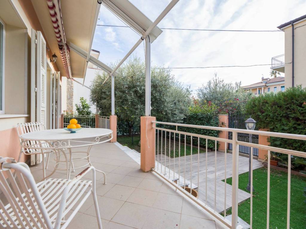 Villa a Loano in Via Palestro - Foto 3