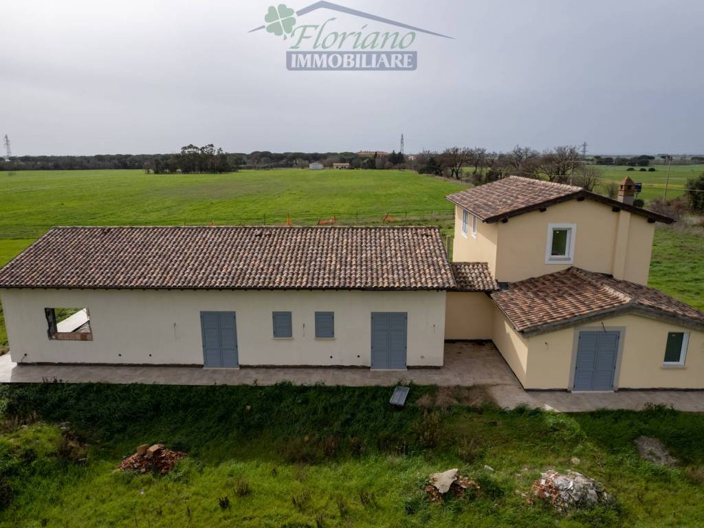 Villa a Capalbio in Strada Provinciale Pescia Fiorentina - Foto 5