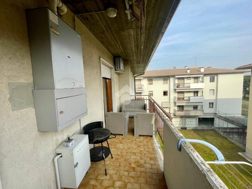 Appartamento a San giovanni lupatoto in Via Luciano Manara, 36 - Foto 4