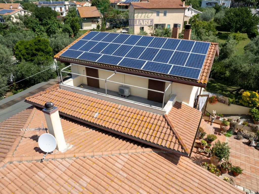 Villa a Montalto di castro in Via dei Glicini - Foto 4