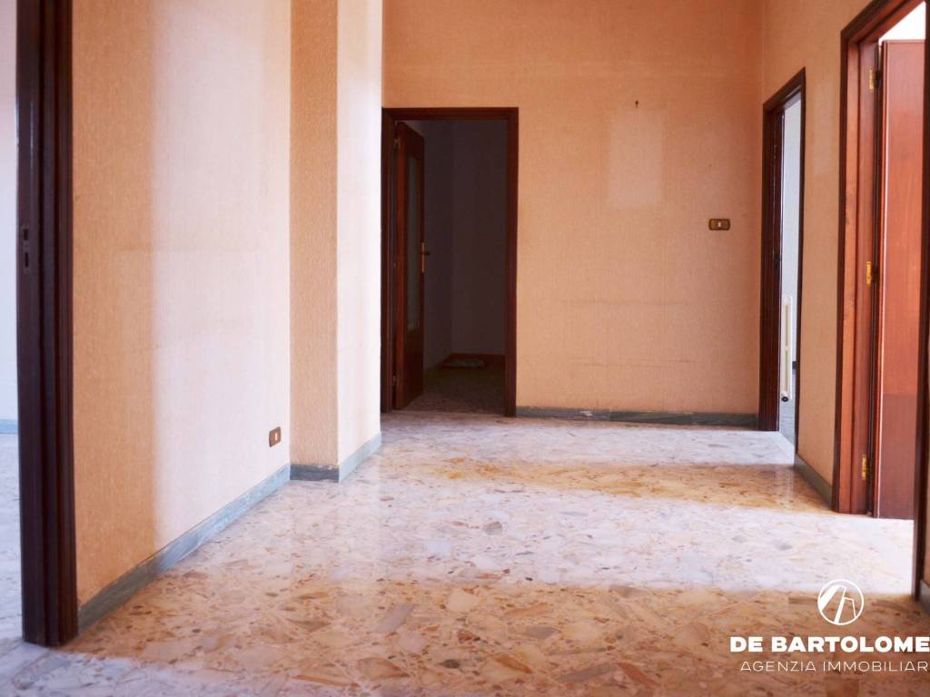Appartamento a Taranto in Via Francesco Crispi - Foto 2