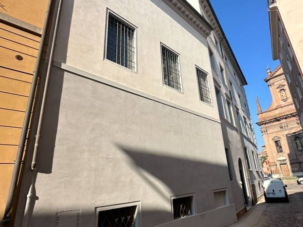 Immobile a Ferrara in Via degli Spadari, 25 - Foto 2