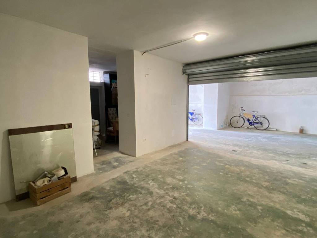 Box / garage a Bisceglie in Via Fragatella - Foto 3