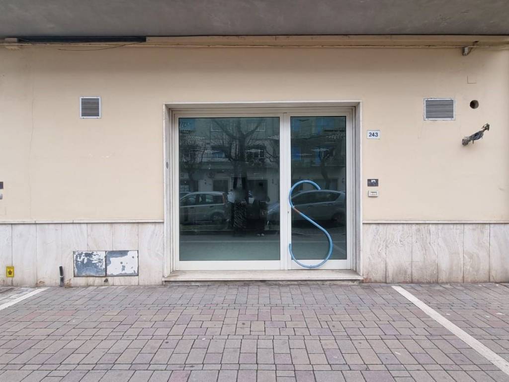 Immobile a Pescara in Viale Gabriele D'Annunzio, 241 - Foto 3