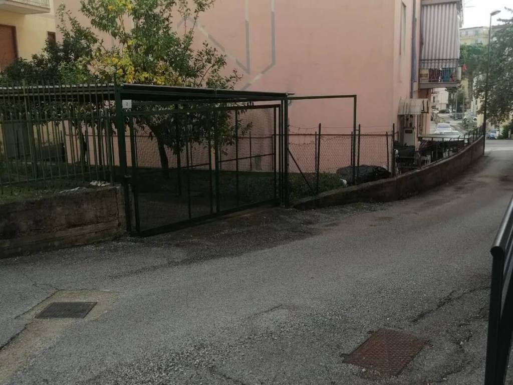 Box / garage a Eboli in D'Orso S.N.C. - Foto 4