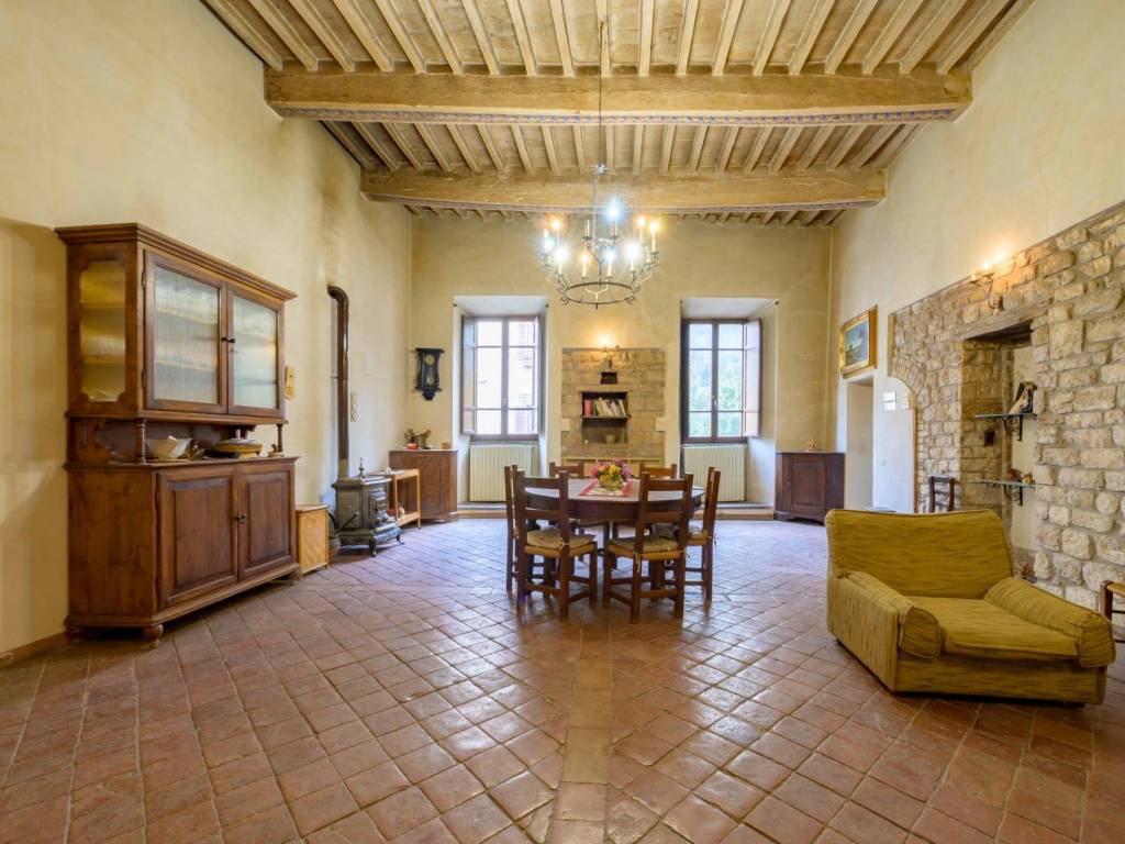 Appartamento a Gubbio in Via Ubaldo Baldassini - Foto 2