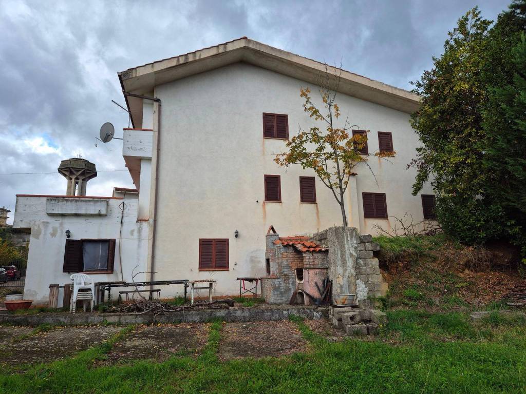 Villa a Montalto uffugo in Piazza Enrico Bianco - Foto 5