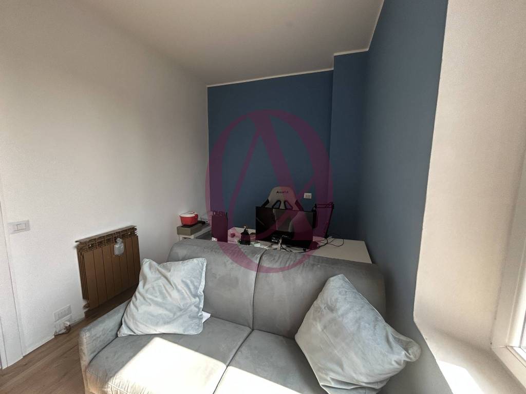 Appartamento a Gorla minore in Via Francesco Raimondi, 96 - Foto 3
