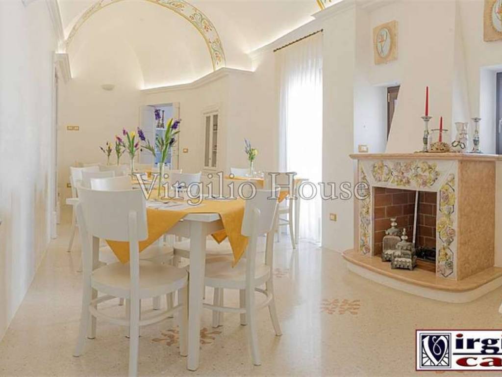 Palazzo / stabile a Carovigno in Via Sant'Anna - Foto 2