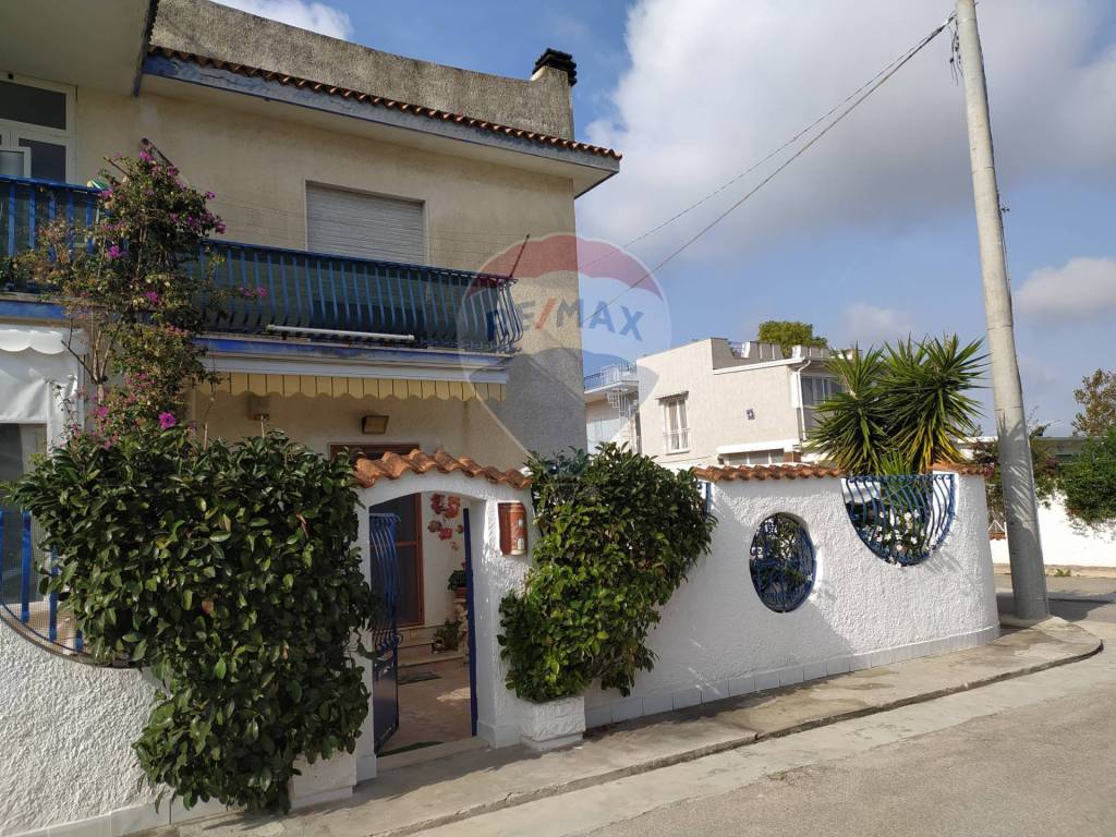 Casa indipendente a Manfredonia in SP141 - Foto 2