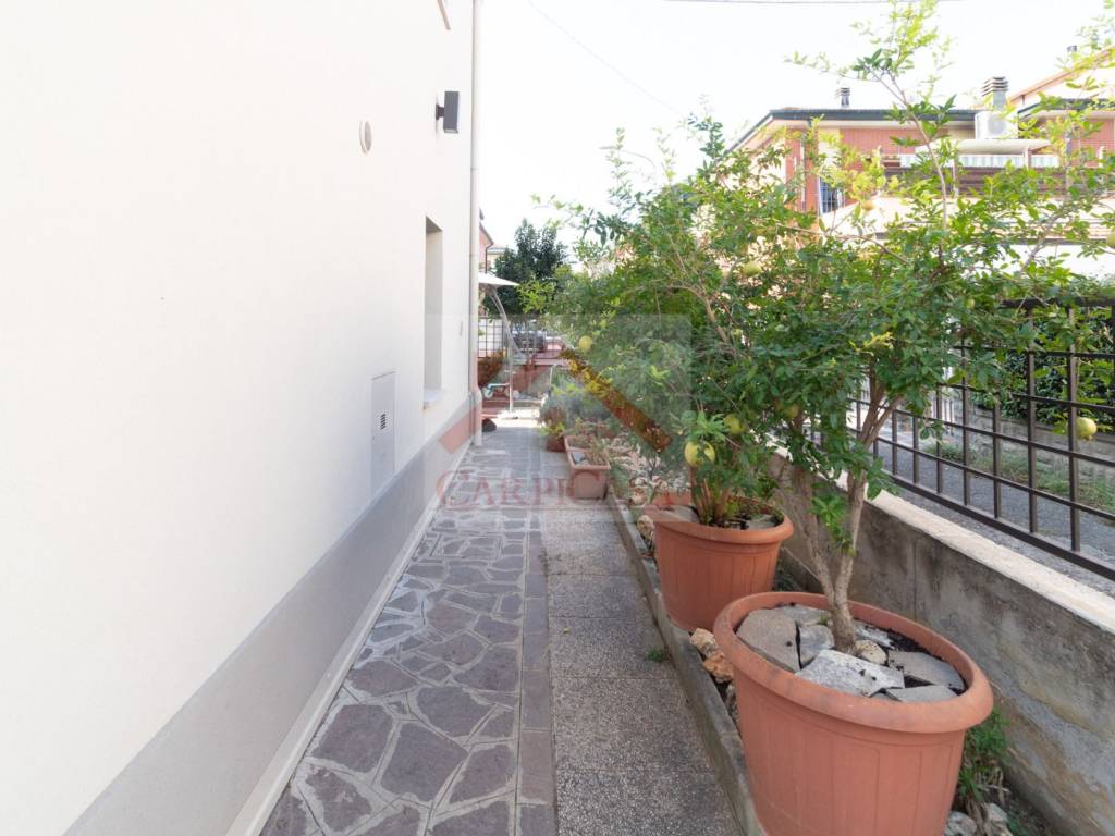 Villa a Carpi in via Arturo marchi 20 Carpi MO Italia , - Foto 5