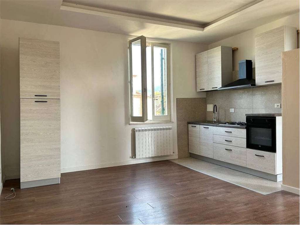 Appartamento a Foligno in VIA TAGLIAMENTO - Foto 3