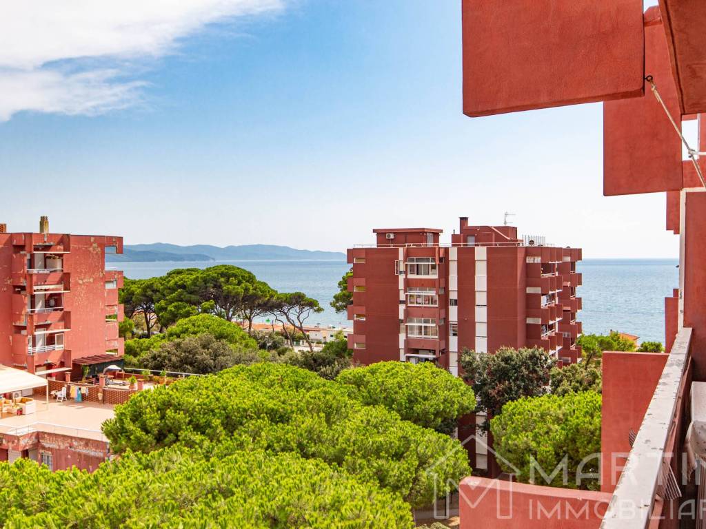 Appartamento a Follonica in Via Litoranea, 89 - Foto 3