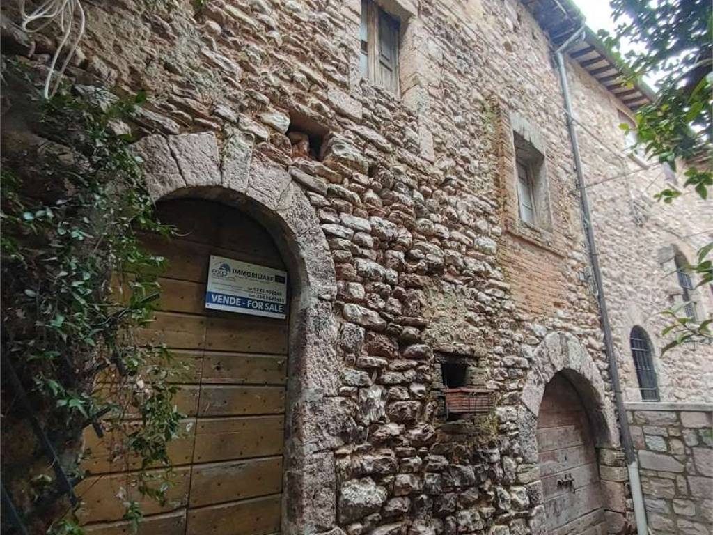 Casa indipendente a Giano dell'umbria - Foto 3
