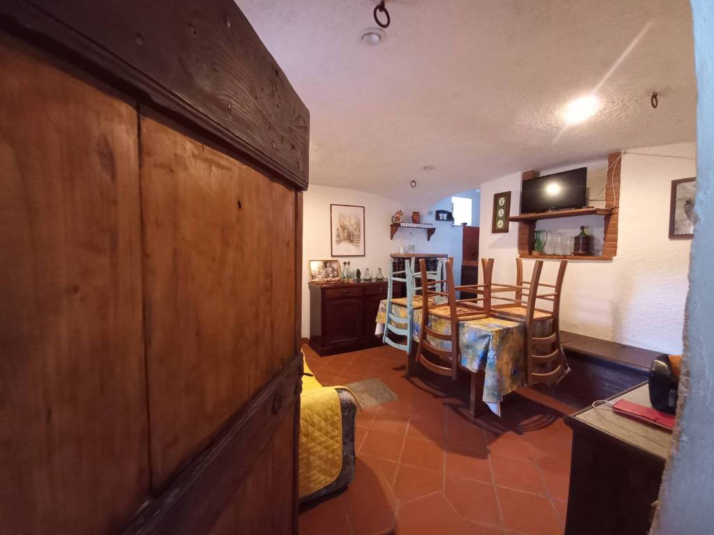 Casa indipendente a Tornimparte in Via delle 7 Fonti - Foto 3