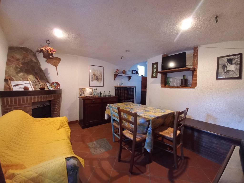 Casa indipendente a Tornimparte in Via delle 7 Fonti - Foto 4