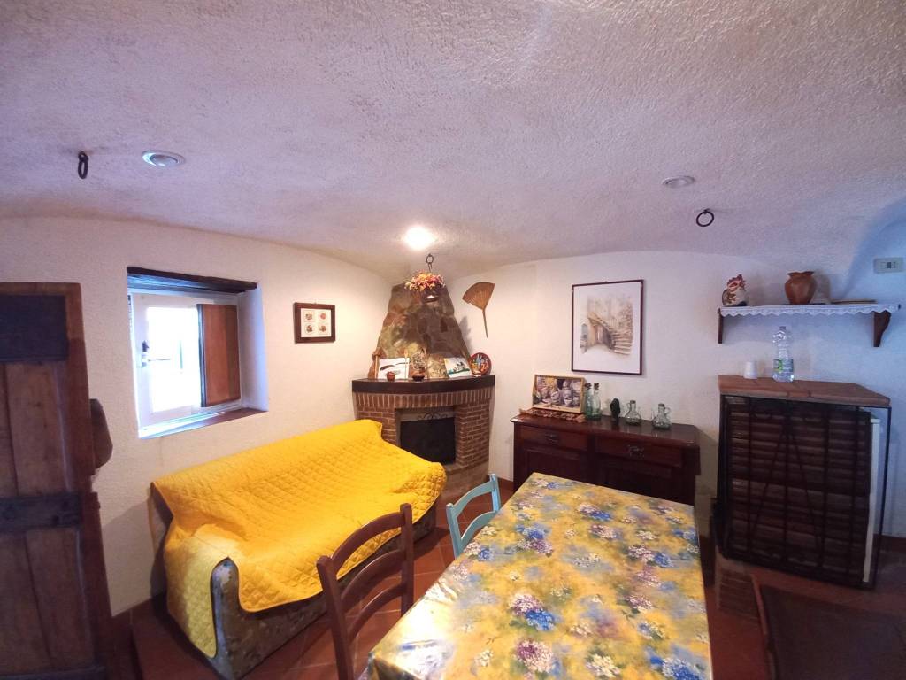Casa indipendente a Tornimparte in Via delle 7 Fonti - Foto 5