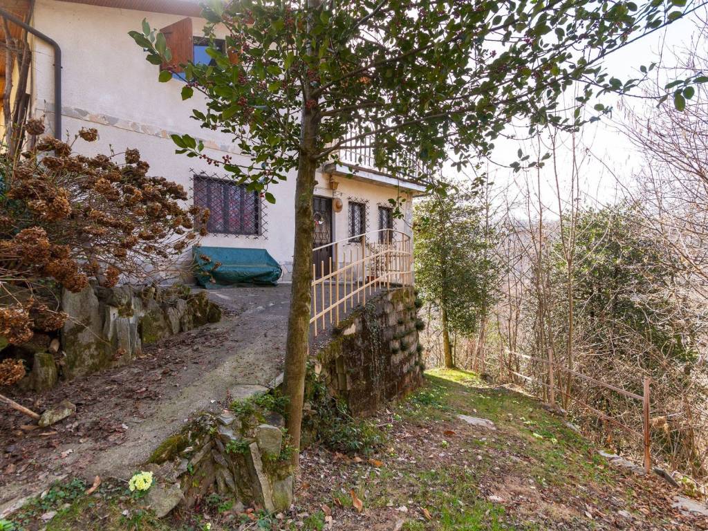 Casa indipendente a Barge in Via Lungaserra, 81 - Foto 2