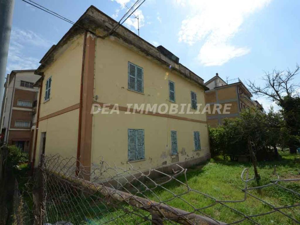 Casa indipendente a Avezzano in Via dei Sabini - Foto 4