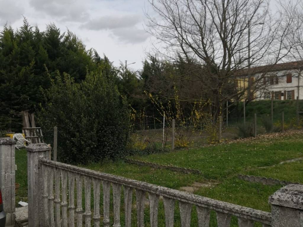 Casa indipendente a Ferrara in Via Massafiscaglia, 154 - Foto 2