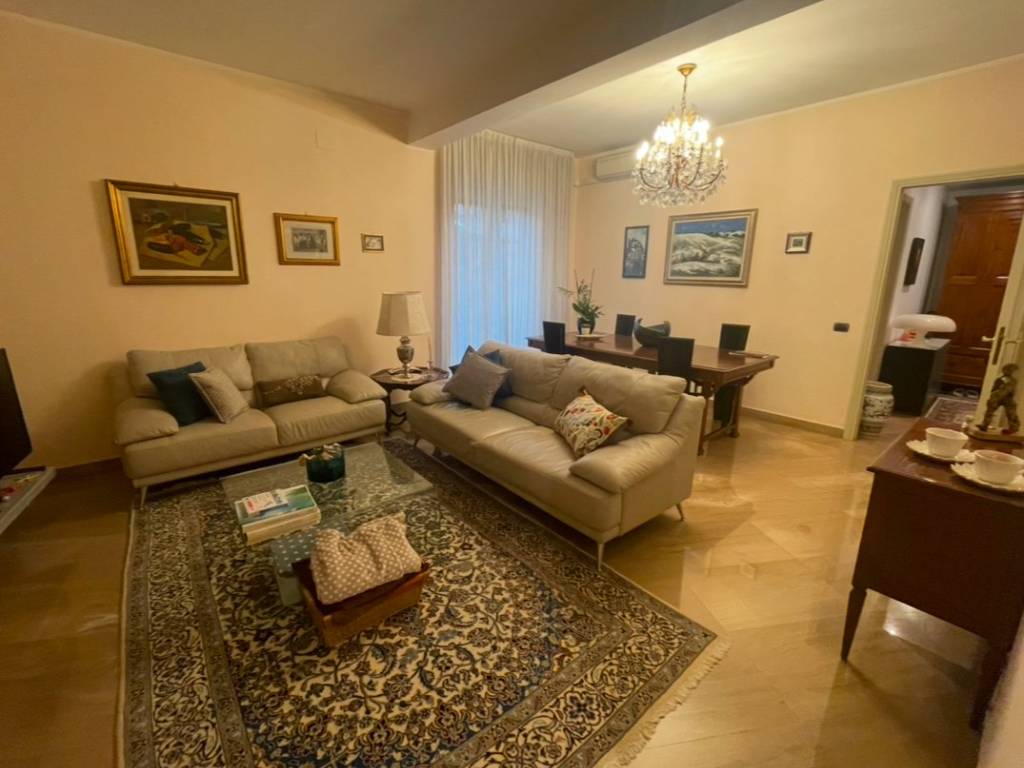 Appartamento a Piacenza in Corso Vittorio Emanuele II - Foto 2
