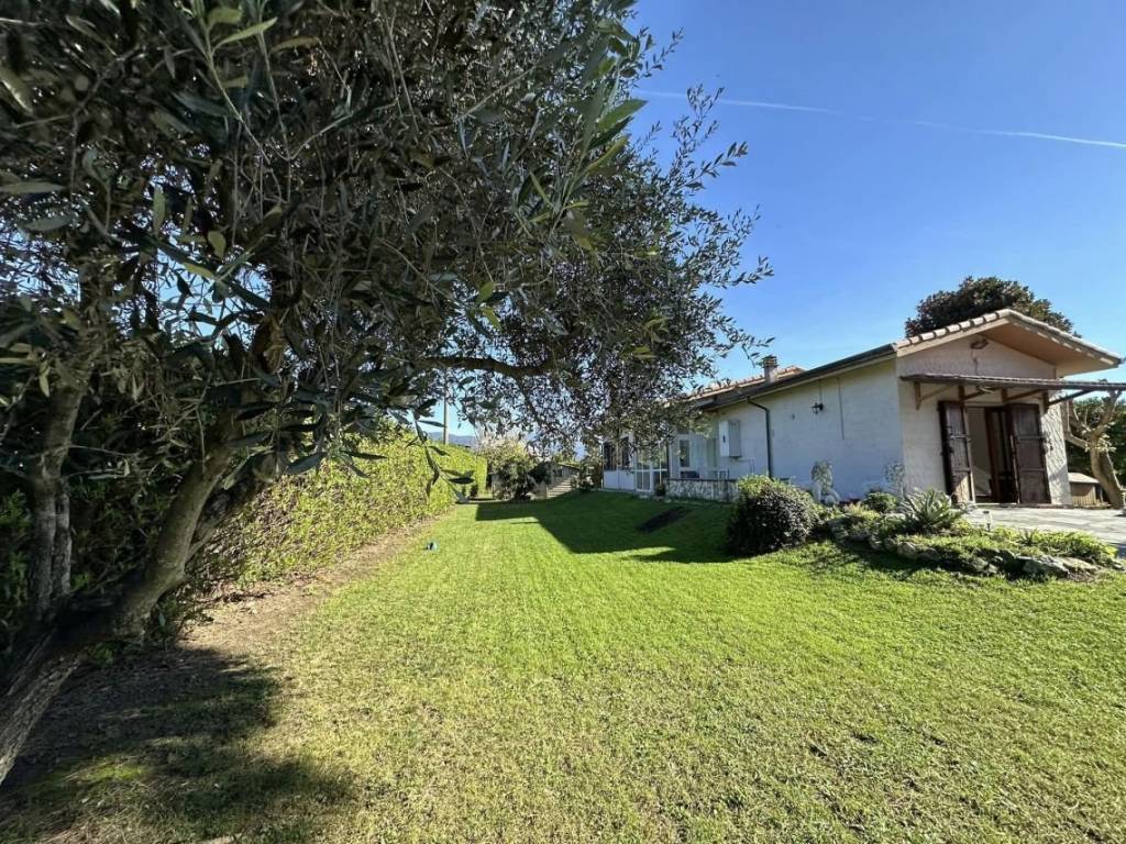 Villa a Ameglia - Foto 3