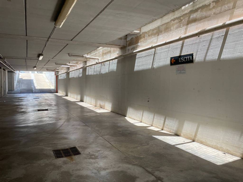 Box / garage a Monteroni di lecce in Via Don Giovanni Minzoni, 22 - Foto 4