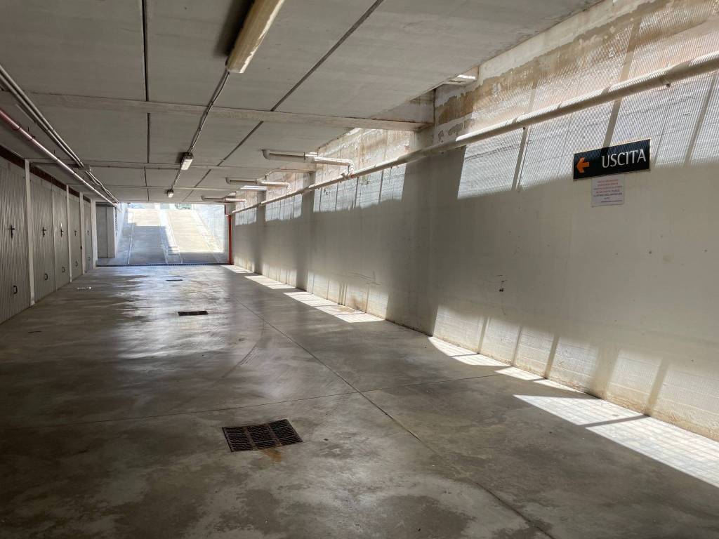 Box / garage a Monteroni di lecce in Via Don Giovanni Minzoni, 22 - Foto 5