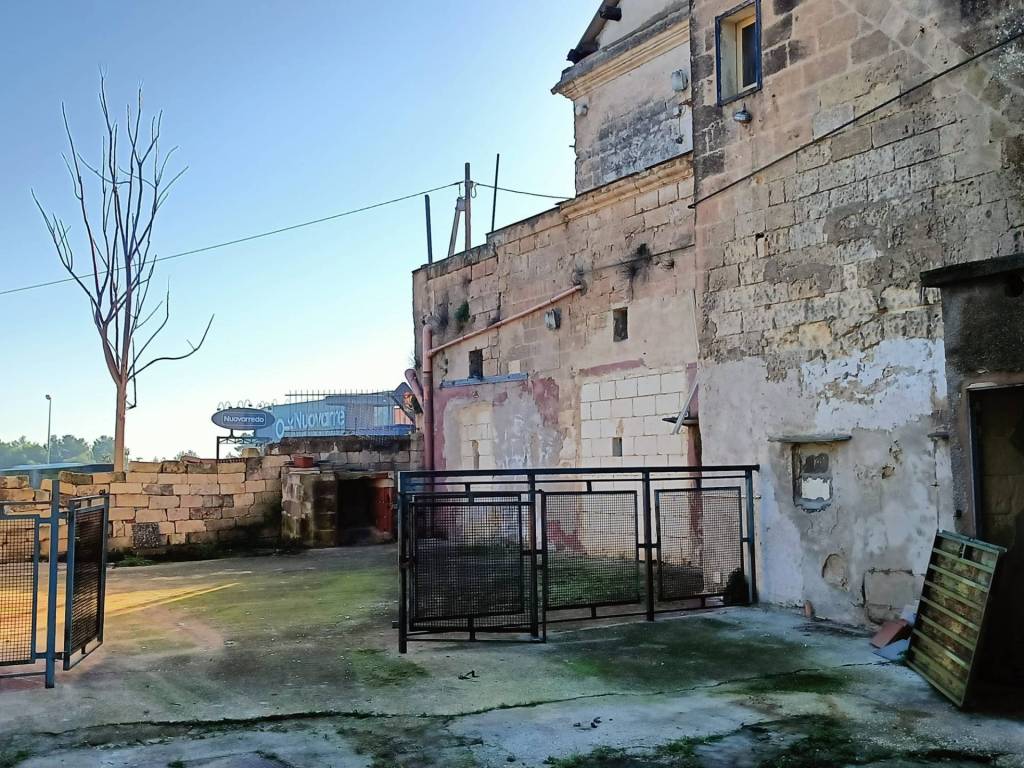 Rustico / casale a Taranto in via cesare battisti, 4460 - Foto 4