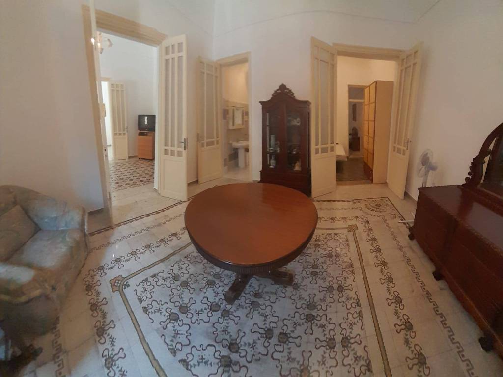 Casa indipendente a Cinisi in Via Venuti - Foto 3