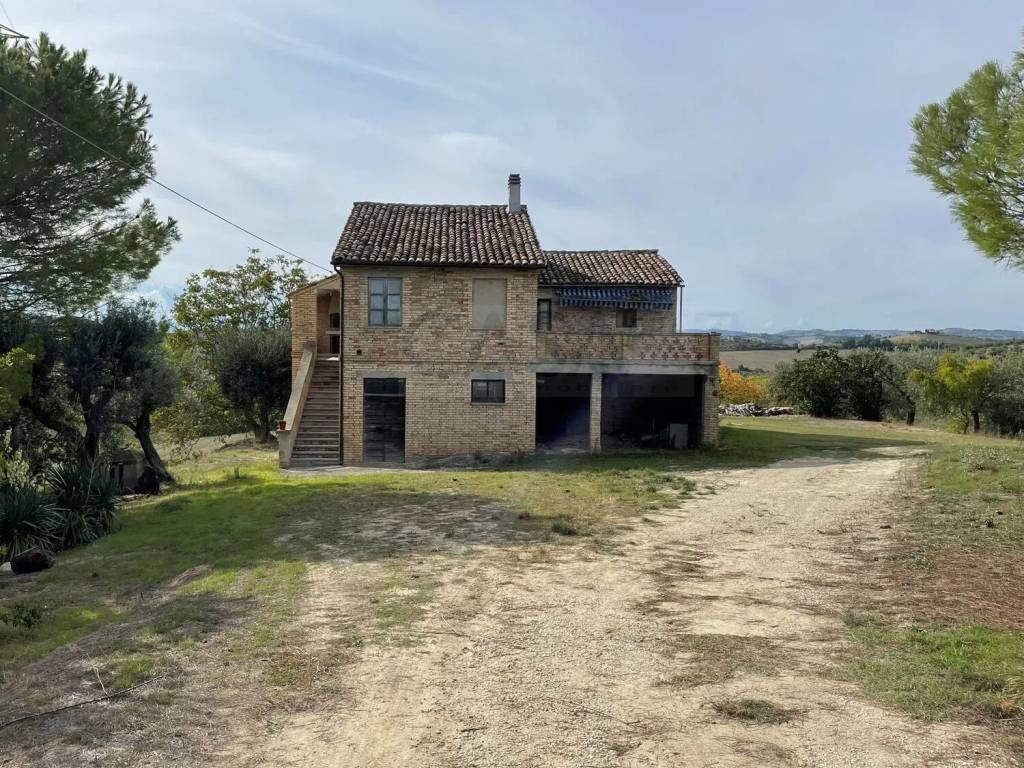 Rustico / casale a Monsampolo del tronto in Strada Provinciale 46 - Foto 3