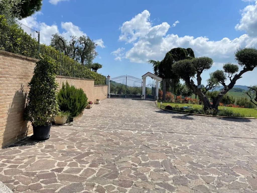 Villa a Monteprandone in Contrada Monterone - Foto 2