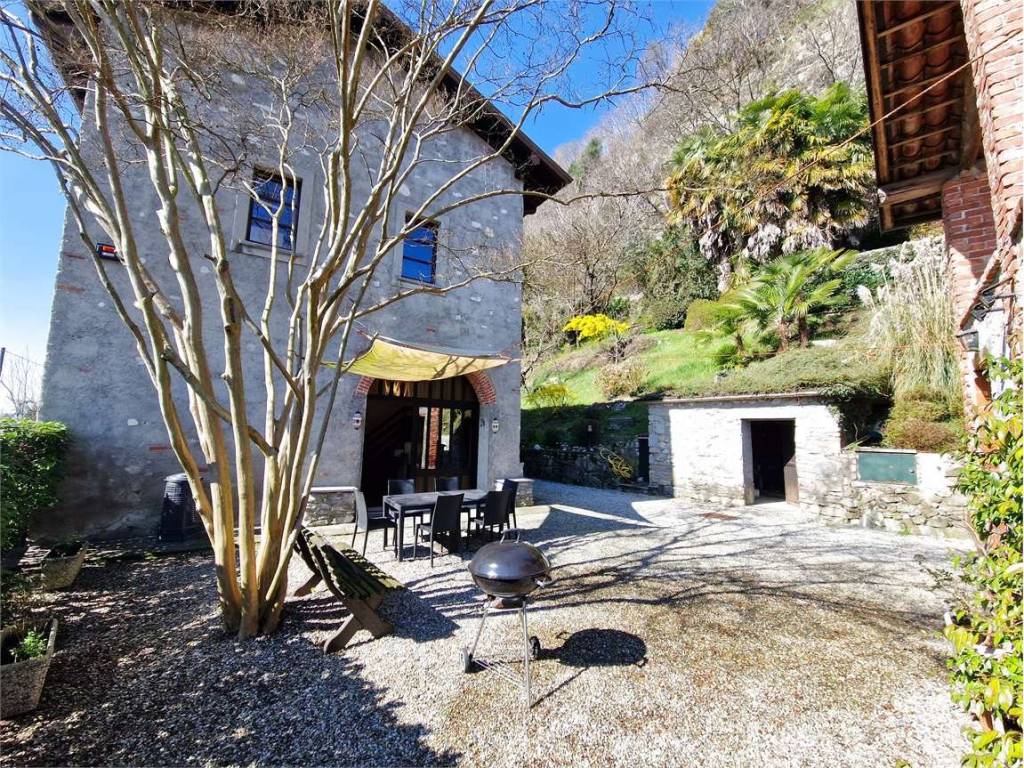 Casa indipendente a Monvalle in Via Roma - Foto 2