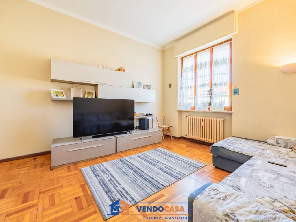 Appartamento a Cuneo in Via Silvio Pellico, 9 - Foto 2