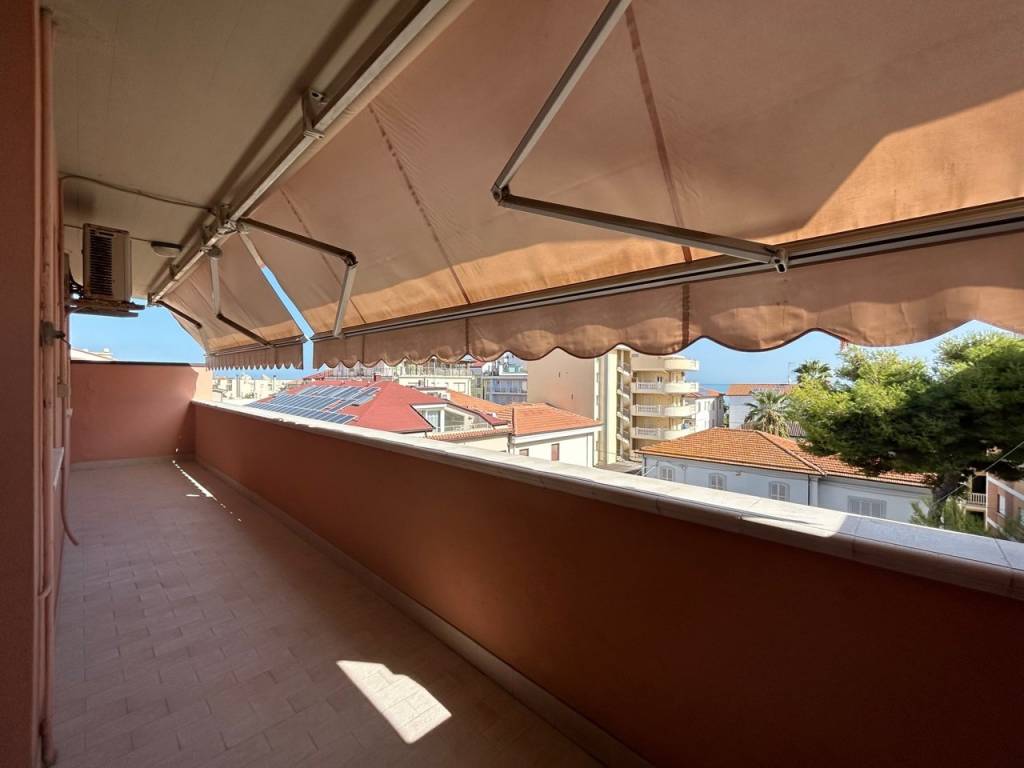 Appartamento a Tortoreto in Via Giuseppe Giusti - Foto 5