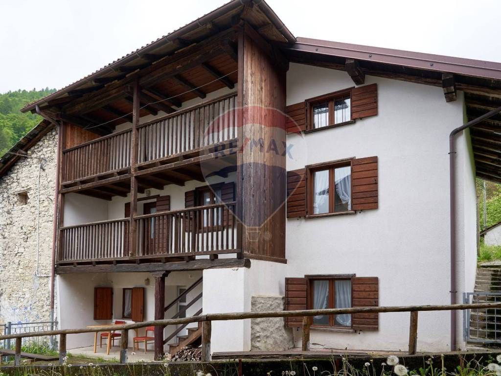 Casa indipendente a Lamon in Via Campigotti, 60 - Foto 2