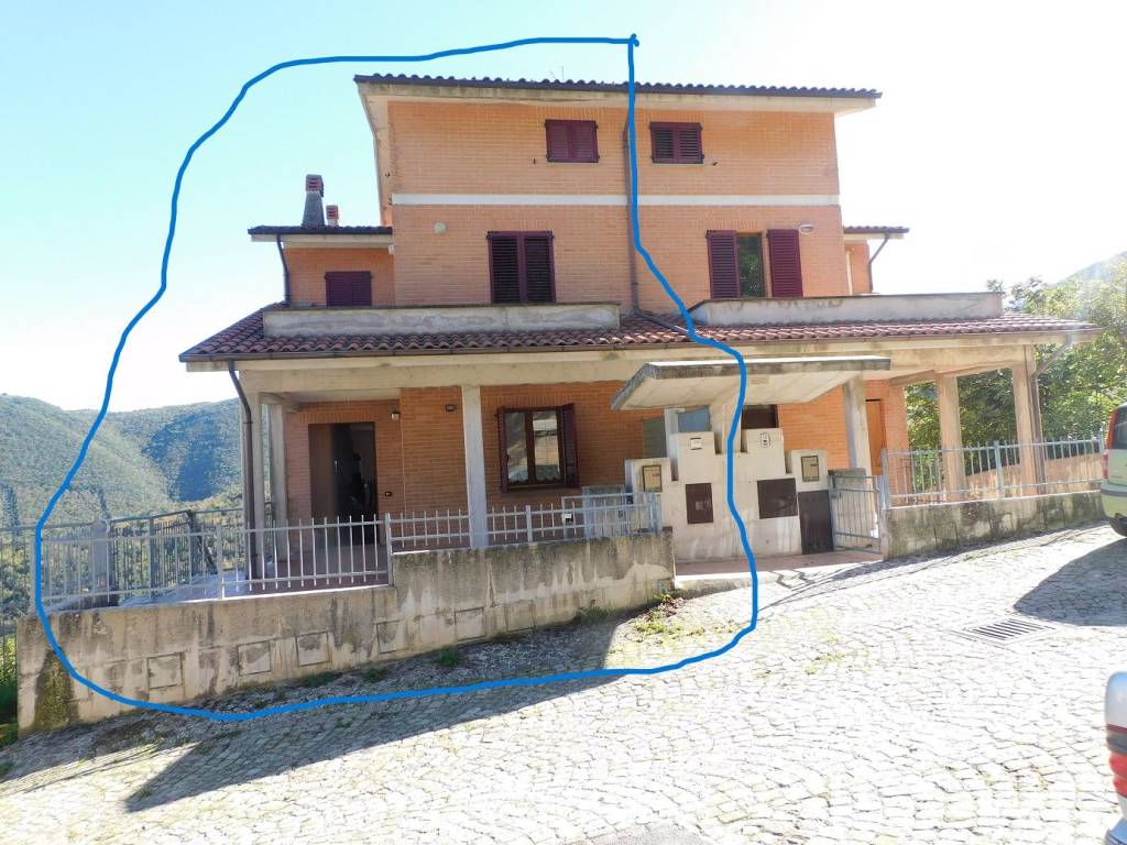 Appartamento a Cessapalombo in Frazione Monastero - Foto 2