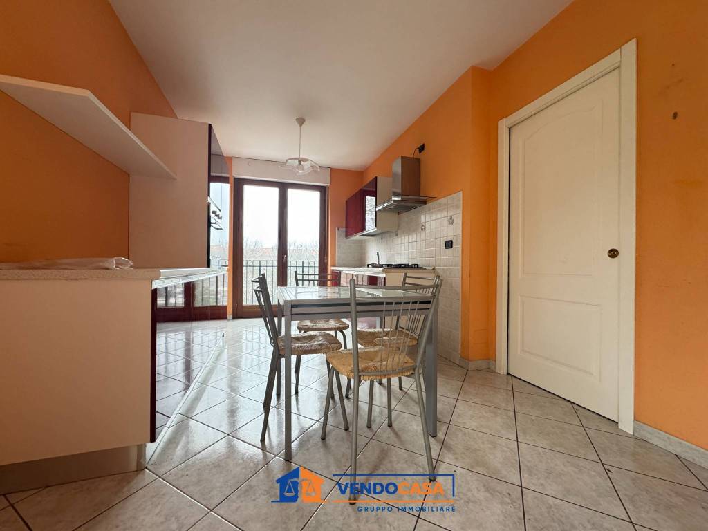 Appartamento a Nizza monferrato in Piazza Guglielmo Marconi, 39 - Foto 5