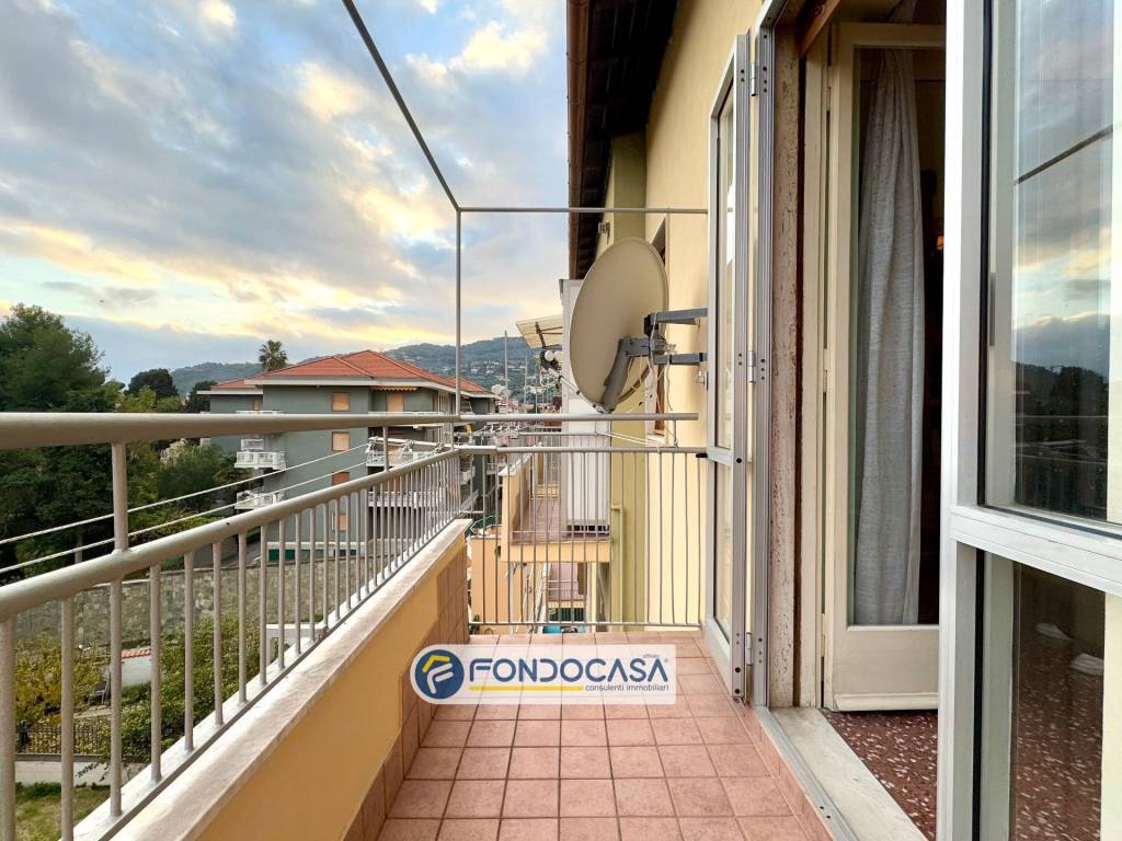 Appartamento a Diano marina in Corso Roma - Foto 2