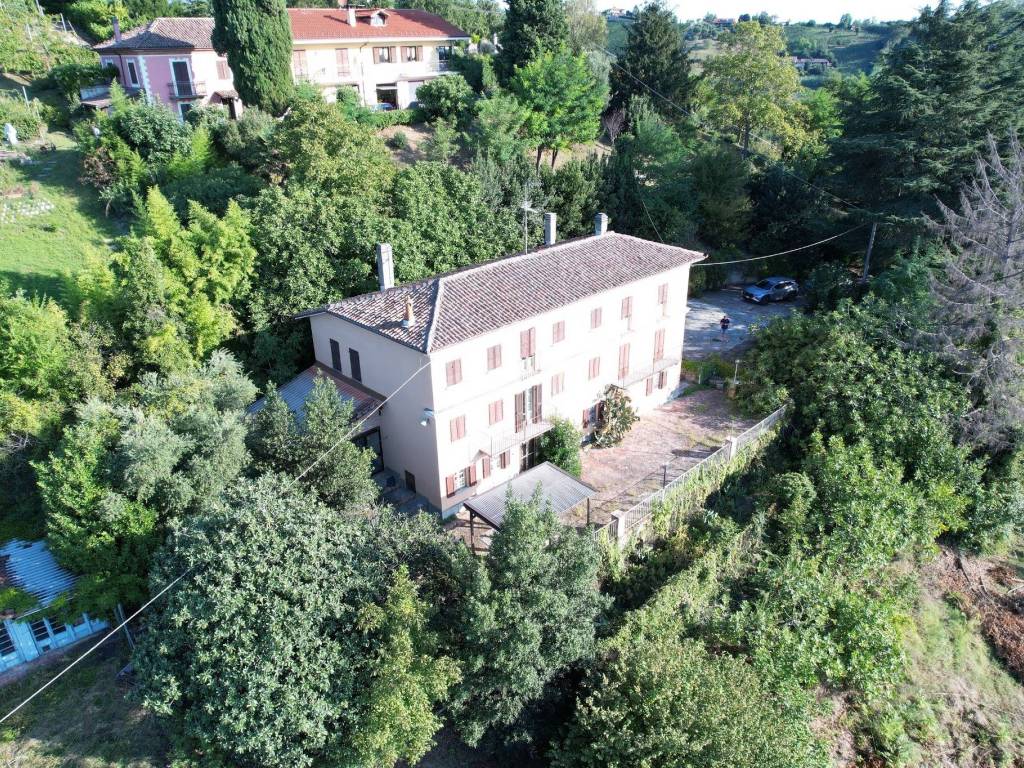 Rustico / casale a Canelli in Regione Castellazzi - Foto 4