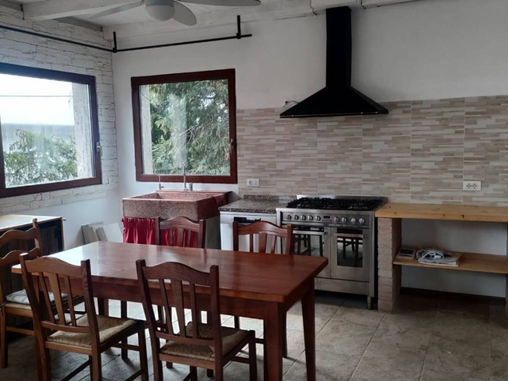 Villa a Caldiero in Via Vago - Foto 2