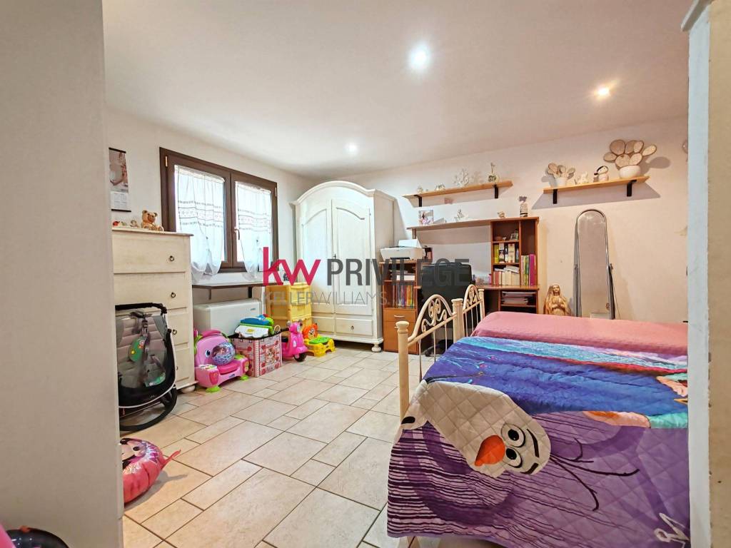 Appartamento a Francavilla fontana in Via Giacomo Puccini, 101 - Foto 5