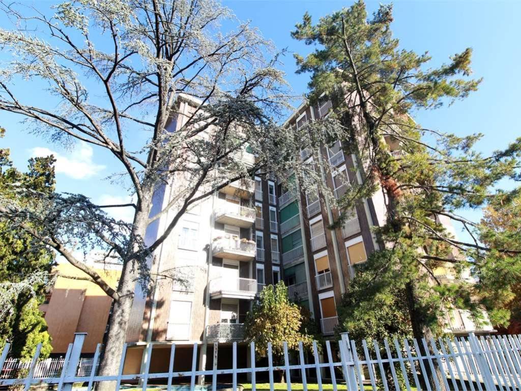 Appartamento a Novara in VIALE GIULIO CESARE , 354 - Foto 2