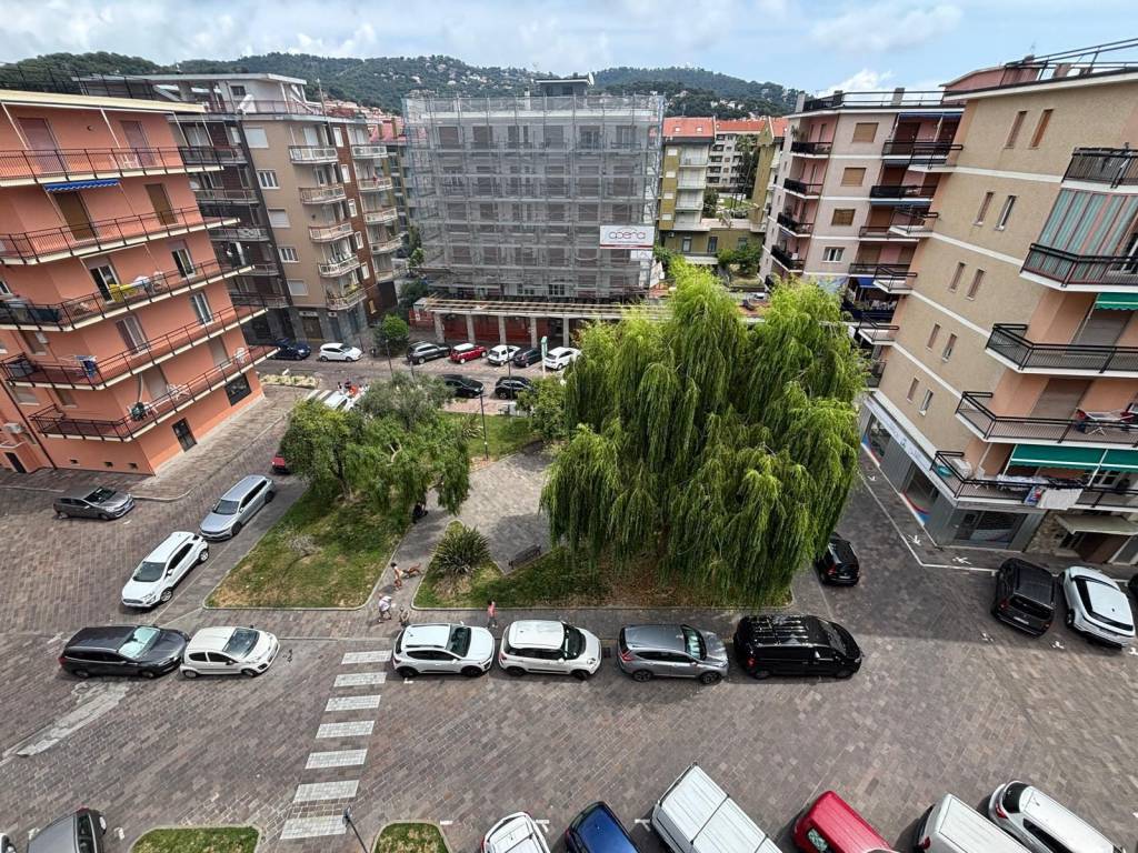 Appartamento a Andora in Piazza dell'Incontro, 10 - Foto 2