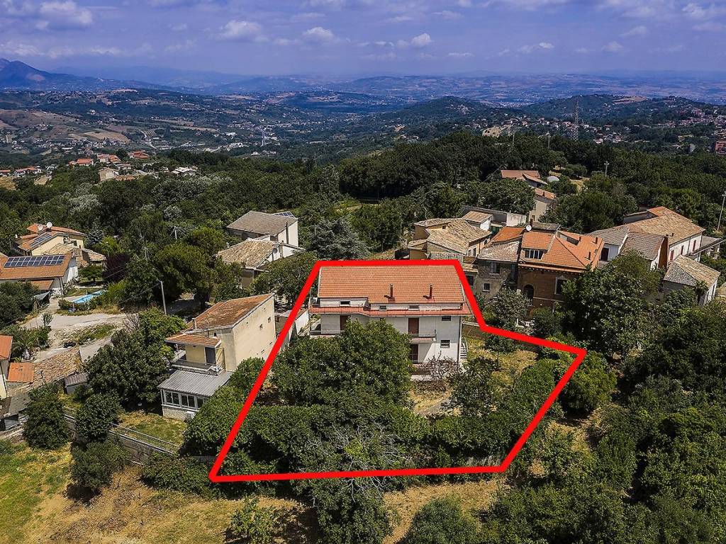 Villa a Ceppaloni in Via Alfredo Catalani - Foto 5