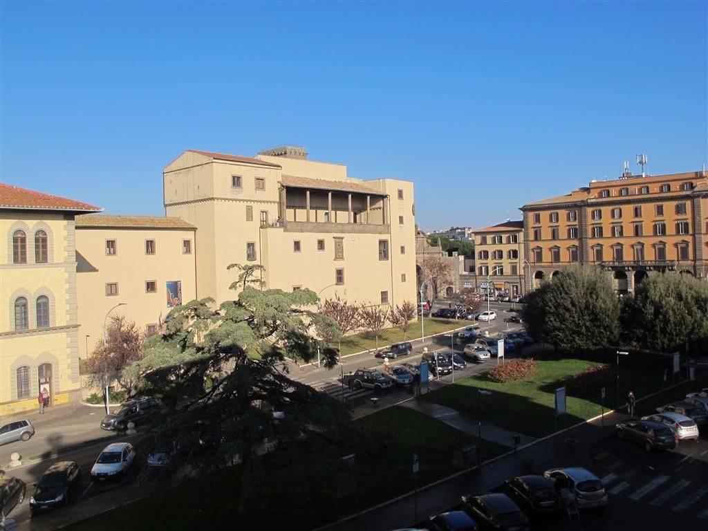 Appartamento a Viterbo in Piazza della Rocca - Foto 4