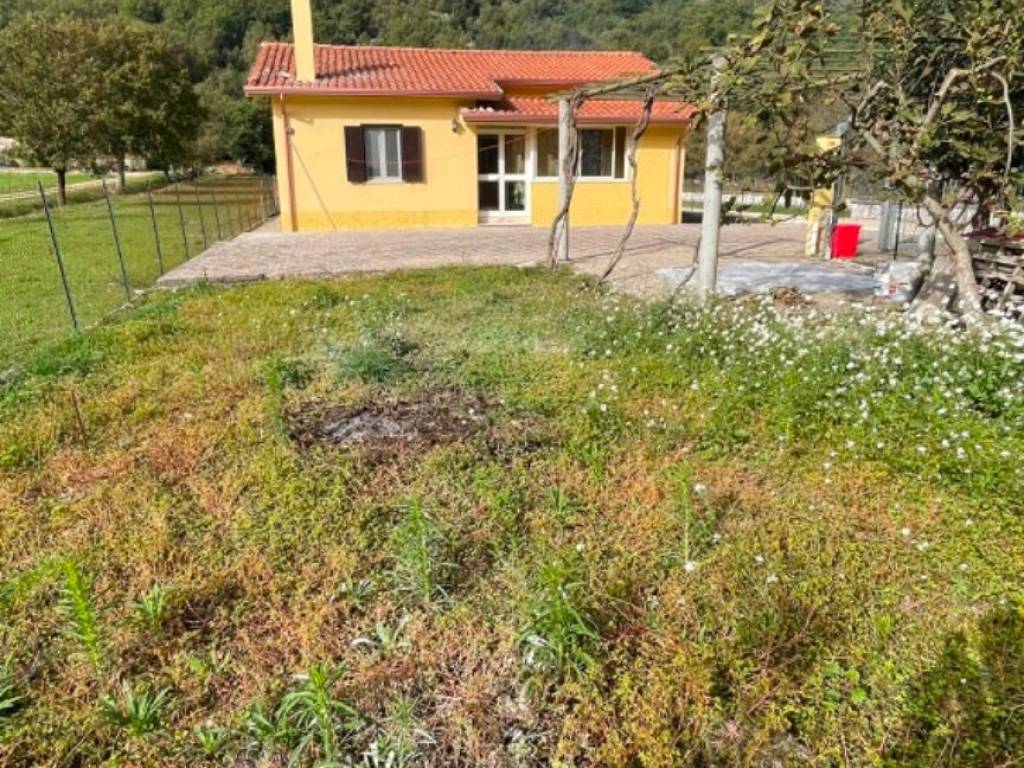 Villa a Campodimele in Strada Regionale Valle del Liri - Foto 3